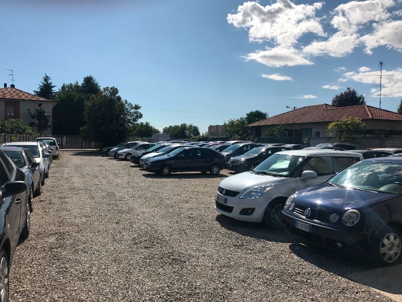 AnyConv.com malpensa car parking 02