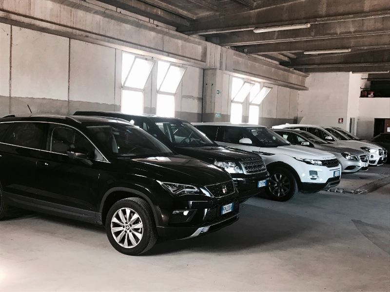 AnyConv.com malpensa car parking 04