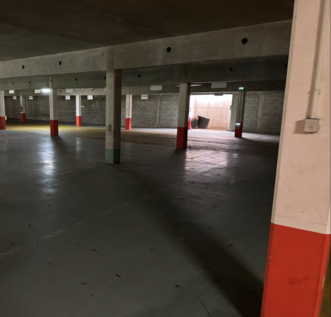 PHOTO PARKING INTERIEUR 2 (1)
