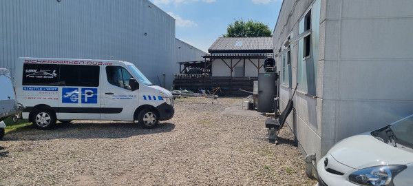 Bild Parkplatz 2 (1)