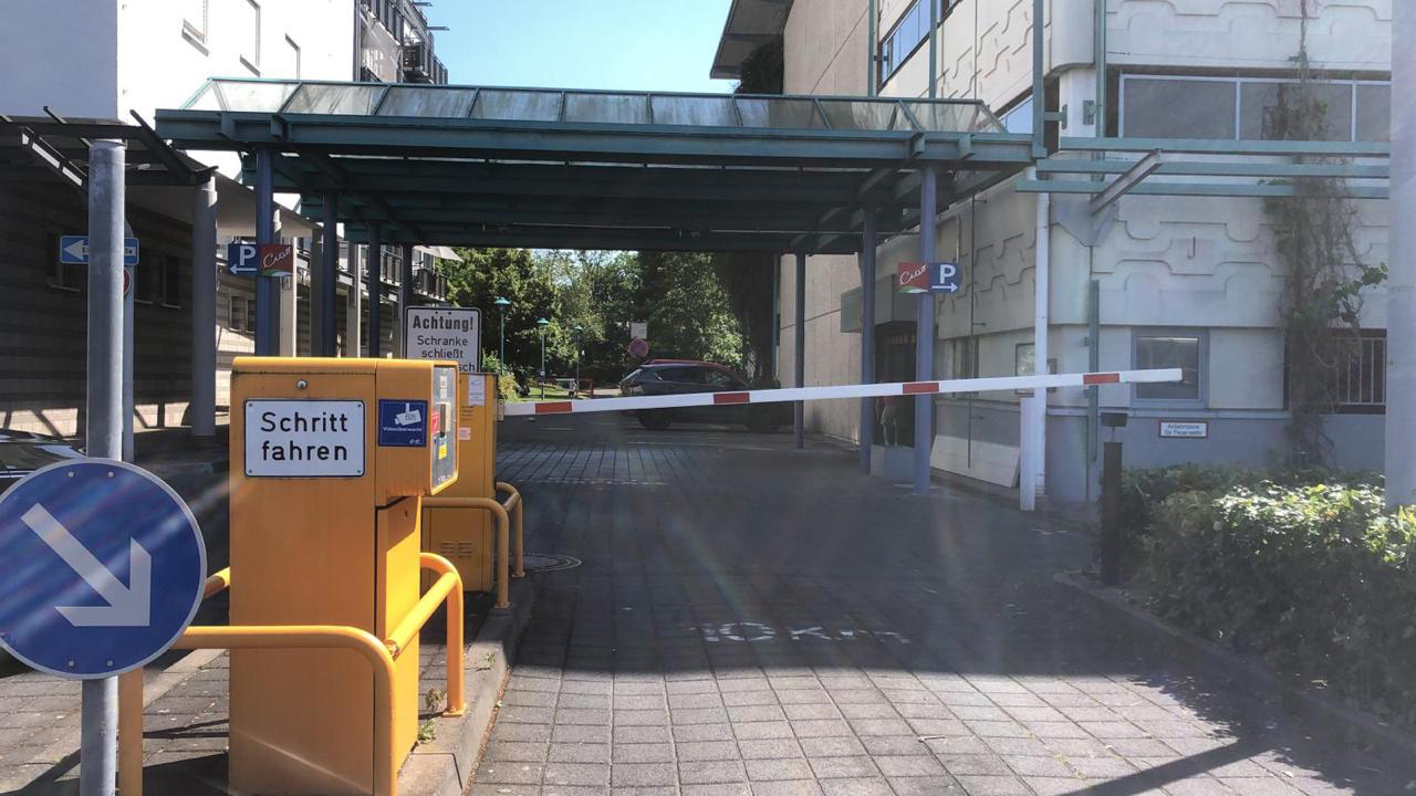 Frankfurt Valet Service Überdachtes 4