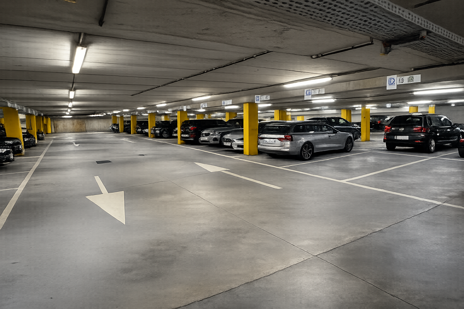 parking b83db25dd693b0bf9310578fc33f3d40