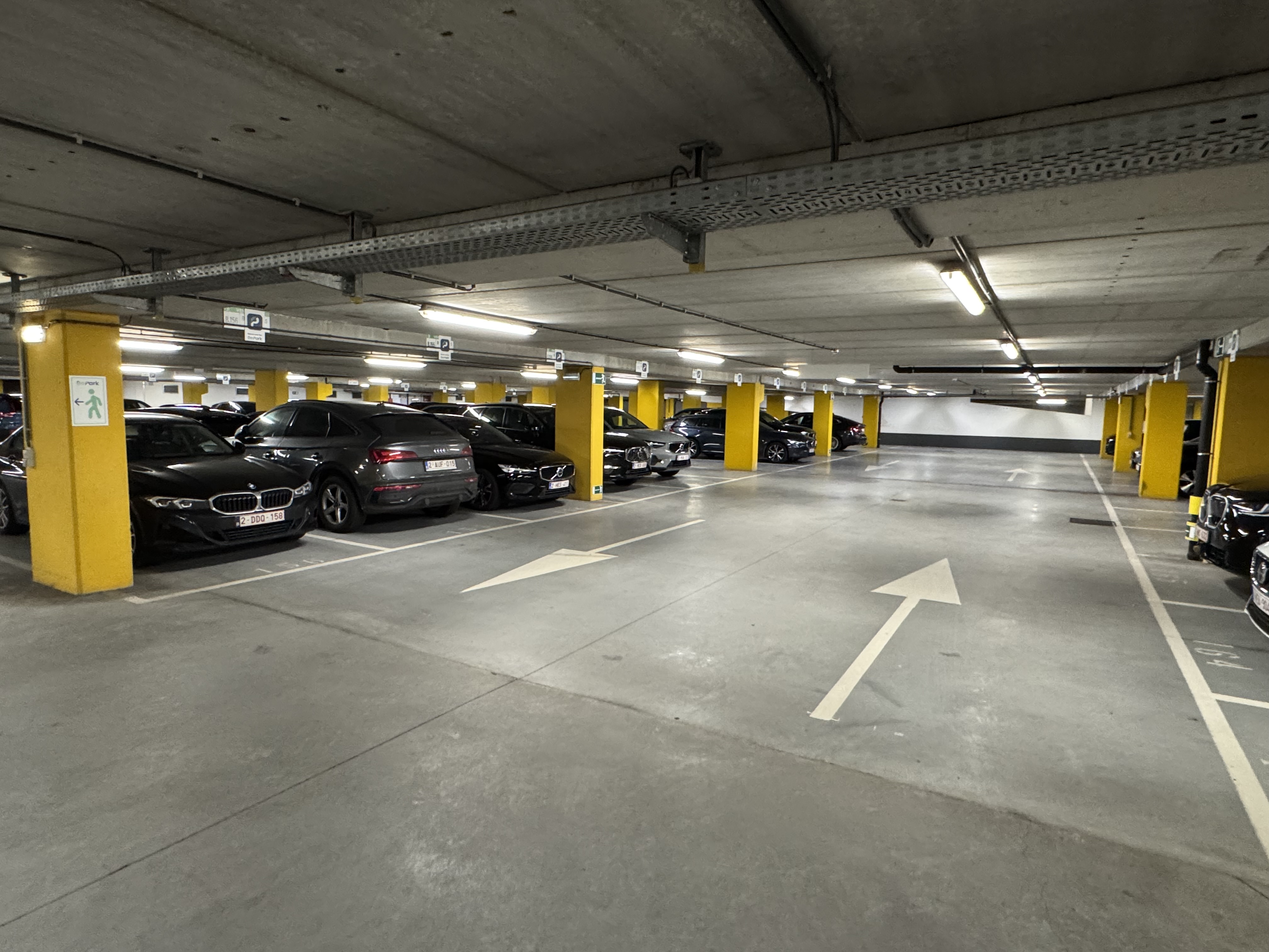 parking bcefa15195073a9561dc3dae14c519c0